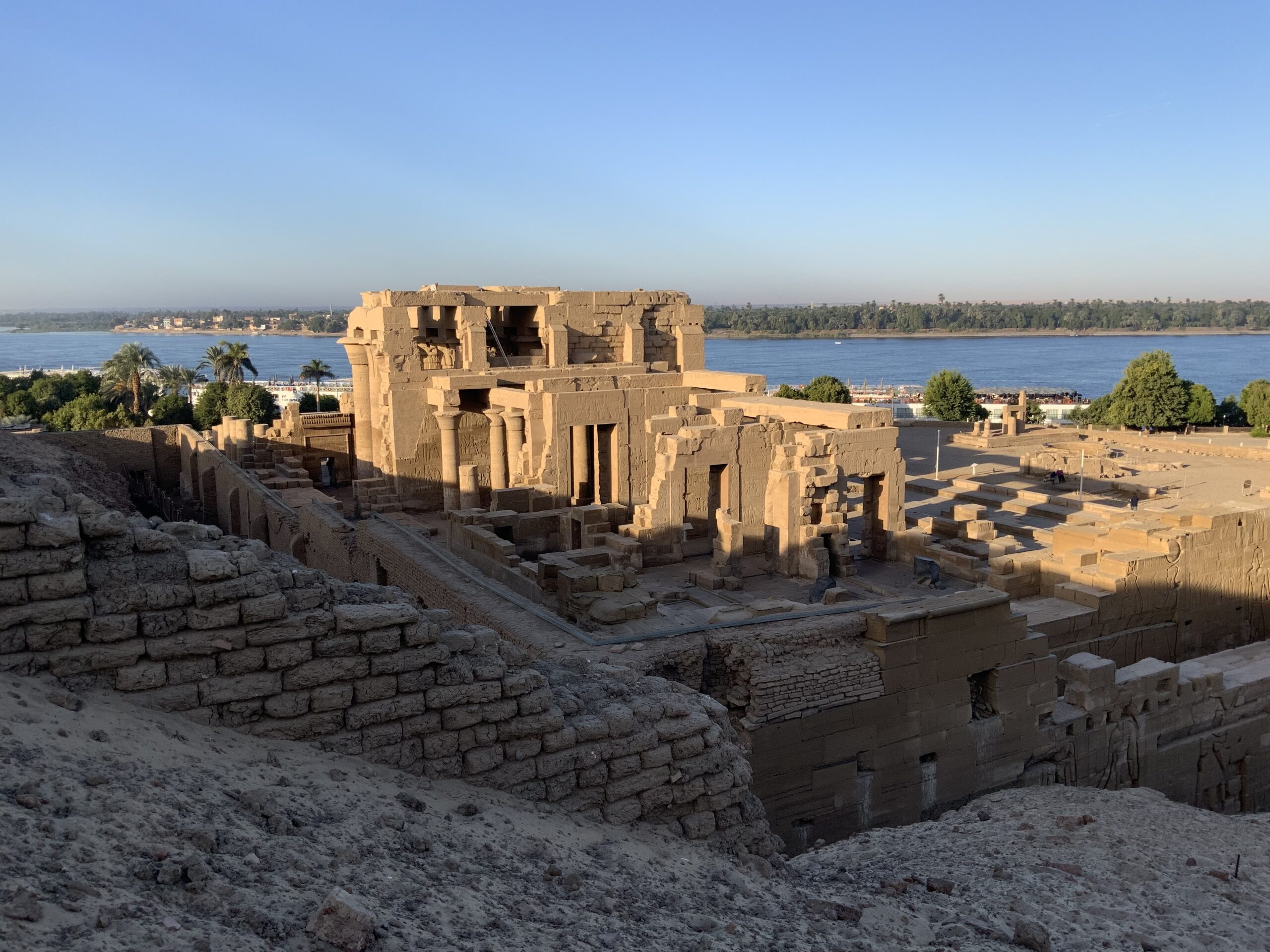Lire la suite à propos de l’article Kom Ombo: héritage scientifique et innovation transdisciplinaire